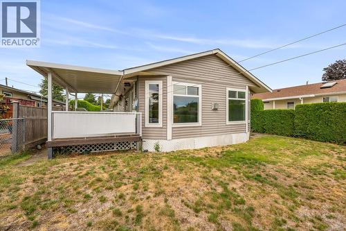 2233 6Th St E, Courtenay, BC - Outdoor