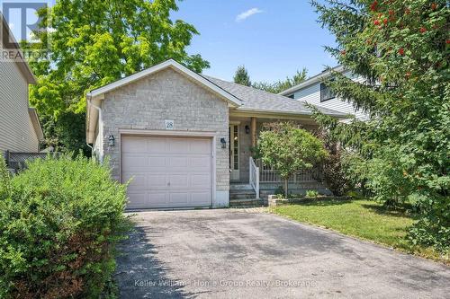 28 Peglar Crescent, Centre Wellington (Fergus), ON - Outdoor