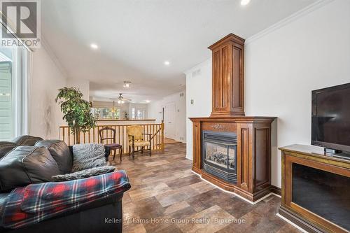 28 Peglar Crescent, Centre Wellington (Fergus), ON - Indoor Photo Showing Living Room With Fireplace