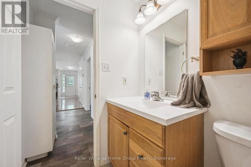 28 Peglar Crescent, Centre Wellington (Fergus), ON - Indoor Photo Showing Bathroom