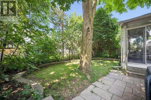 28 Peglar Crescent, Centre Wellington (Fergus), ON - Outdoor