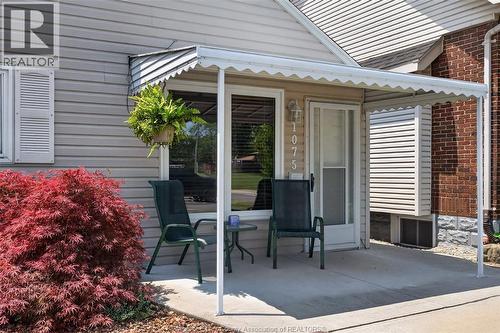 1075 Curry, Windsor, ON - Outdoor With Exterior