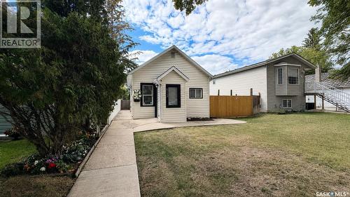 413 L Avenue N, Saskatoon, SK - Outdoor
