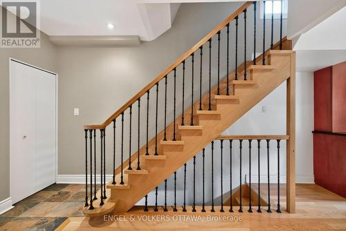 75 Ross Avenue, Ottawa, ON - Indoor Photo Showing Other Room