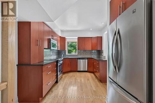 75 Ross Avenue, Ottawa, ON - Indoor Photo Showing Kitchen With Stainless Steel Kitchen