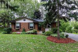 150 ELMWOOD AVENUE Fort Erie (Crystal Beach), ON L0S 1B0