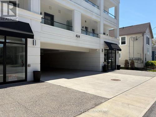 207 - 424 RIDGE ROAD N , Fort Erie (Ridgeway), Ontario L0S 1N0 2