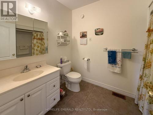 3175 3/4 Concession, Clearview, ON - Indoor Photo Showing Bathroom