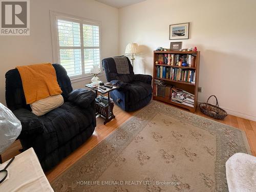 3175 3/4 Concession, Clearview, ON - Indoor Photo Showing Other Room