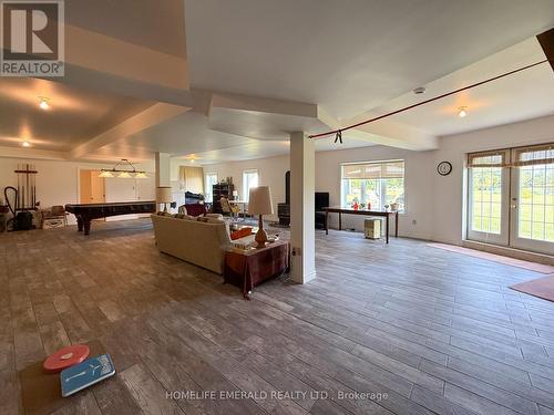 3175 3/4 Concession, Clearview, ON - Indoor