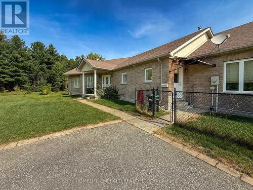 3175 3/4 Concession, Clearview, ON - Outdoor