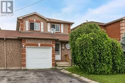 63 DUNSMORE LANE Barrie, ON L4M 6Z9