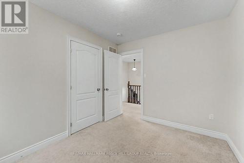 Upper - 53 Nathan Crescent, Barrie, ON - Indoor Photo Showing Other Room