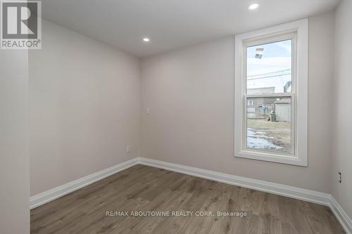 131 West Avenue N, Hamilton, ON - Indoor Photo Showing Other Room