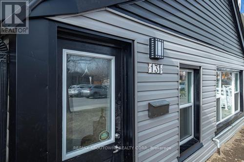 131 West Avenue N, Hamilton, ON - Outdoor