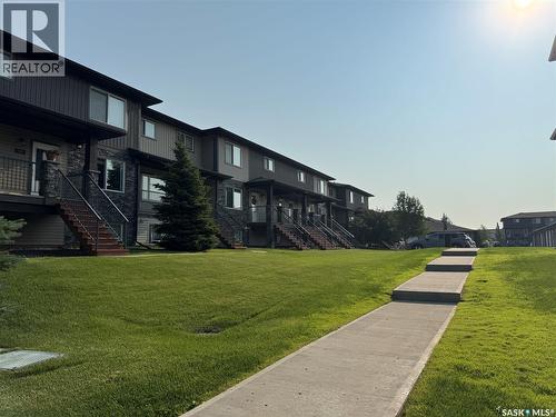 108 210 Rajput Way, Saskatoon, SK - Outdoor