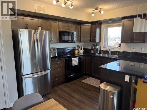 108 210 Rajput Way, Saskatoon, SK - Indoor Photo Showing Kitchen