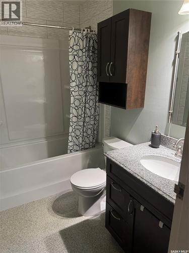 237 510 Prairie Avenue, Saskatoon, SK - Indoor Photo Showing Bathroom