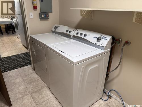 237 510 Prairie Avenue, Saskatoon, SK - Indoor Photo Showing Laundry Room
