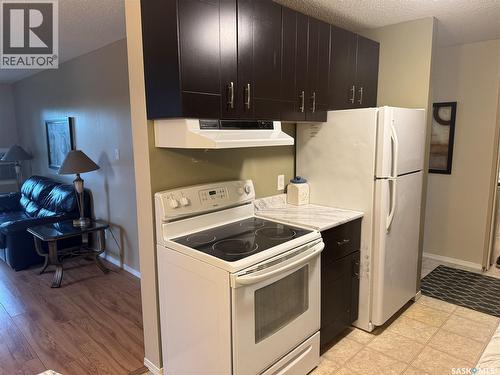 237 510 Prairie Avenue, Saskatoon, SK - Indoor Photo Showing Kitchen