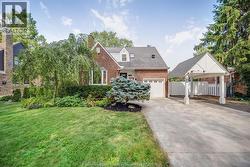 2784 ALEXANDRA AVE  Windsor, ON N9H 2J6