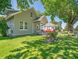 21 6th Street Trenton, NS B0K 1X0