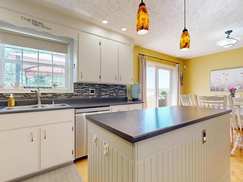 80 Apple Tree Lane, Kentville, NS - Indoor Photo Showing Kitchen With Double Sink