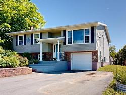80 Apple Tree Lane  Kentville, NS B4N 3Y6