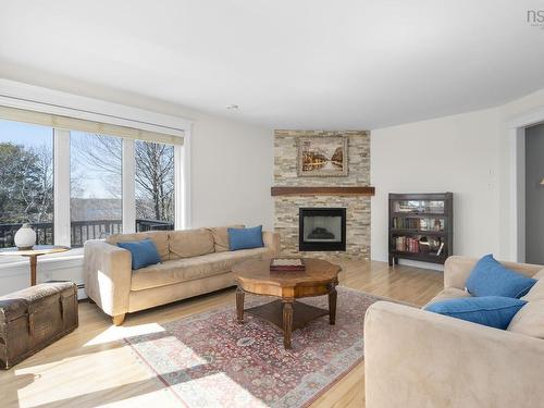 27 Sheffield Court, Fall River, NS - Indoor Photo Showing Living Room With Fireplace
