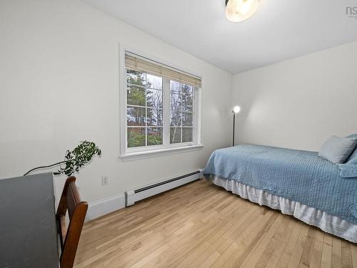 27 Sheffield Court, Fall River, NS - Indoor Photo Showing Bedroom