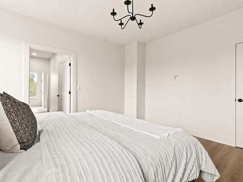 137 Parish Street, Fall River, NS - Indoor Photo Showing Bedroom