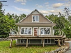 12991 Peggys Cove Road  Tantallon, NS B3Z 2K3