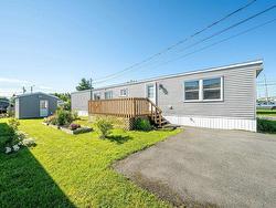 65 Juniper Crescent  Eastern Passage, NS B3G 1M1