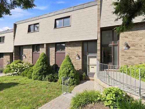 7 Forestside Crescent, Clayton Park, NS - Outdoor