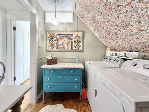 1359 Highway 332, First South, NS - Indoor Photo Showing Laundry Room