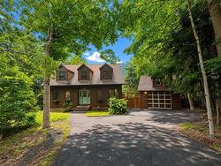 305 Rolling Hills Drive  Waverley, NS B2R 1B7