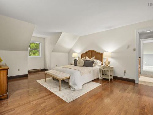 305 Rolling Hills Drive, Waverley, NS - Indoor Photo Showing Bedroom