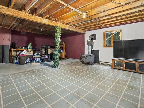 305 Rolling Hills Drive, Waverley, NS - Indoor