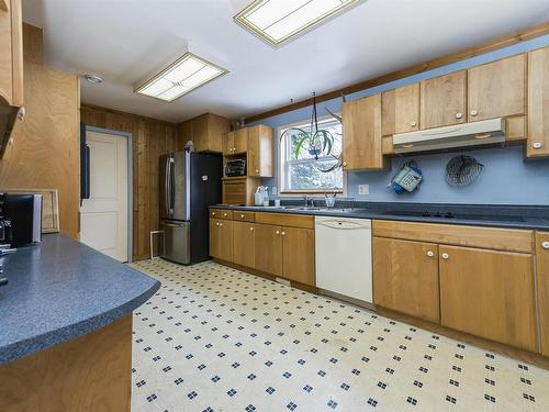 70 Hurricane Lane, Eastern Passage, NS - Indoor Photo Showing Kitchen