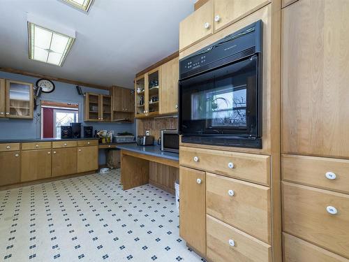70 Hurricane Lane, Eastern Passage, NS - Indoor Photo Showing Kitchen