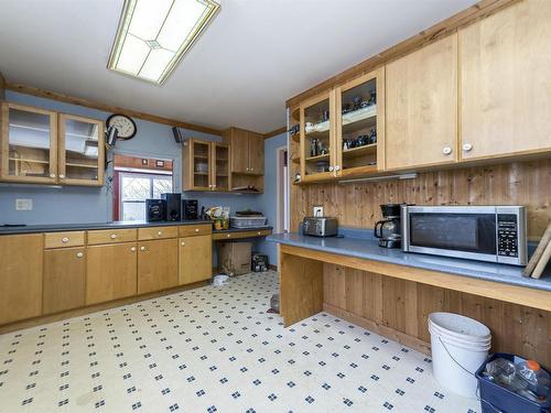 70 Hurricane Lane, Eastern Passage, NS - Indoor Photo Showing Kitchen