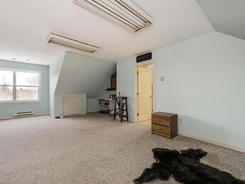 70 Hurricane Lane, Eastern Passage, NS - Indoor Photo Showing Other Room