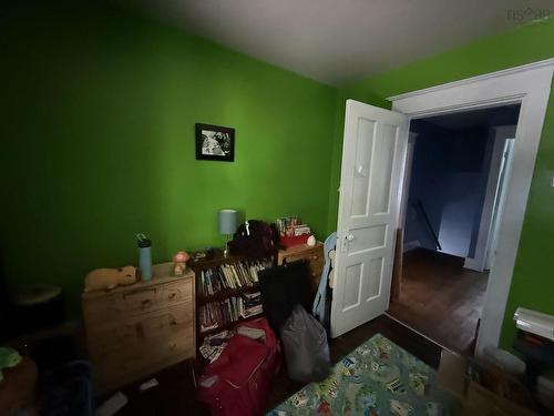 45 Scotia Street, Bridgewater, NS - Indoor