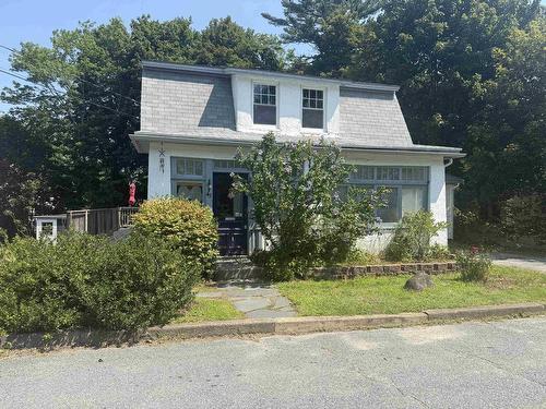 45 Scotia Street, Bridgewater, NS - Outdoor