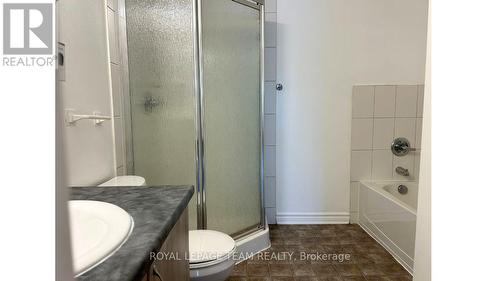 H - 105 Fraser Fields Way, Ottawa, ON - Indoor Photo Showing Bathroom