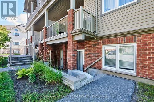 H - 105 Fraser Fields Way, Ottawa, ON - Outdoor