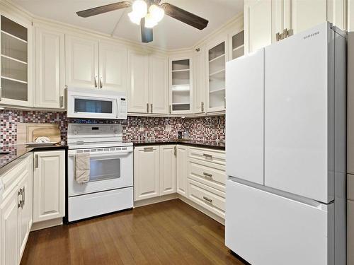 206 85 Spinnaker Drive, Halifax, NS - Indoor Photo Showing Kitchen
