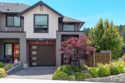 2841 Lunar Crt Langford, BC V9B 4M2