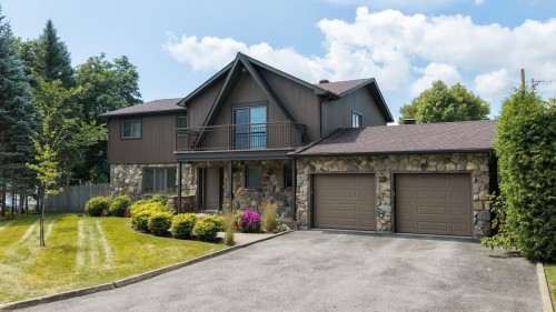 Façade - 14 Place Ashton, Beaconsfield, QC - Outdoor With Facade