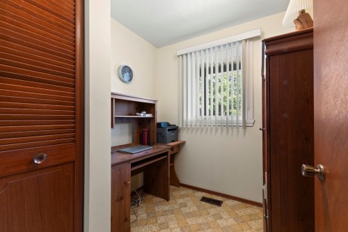 Bureau - 14 Place Ashton, Beaconsfield, QC - Indoor Photo Showing Other Room
